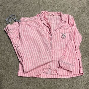 Victoria’s Secret 2 piece pajama pants set size small pink striped
